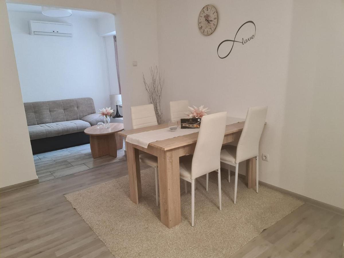 Ferienwohnung Manuela Senj  Exterior foto
